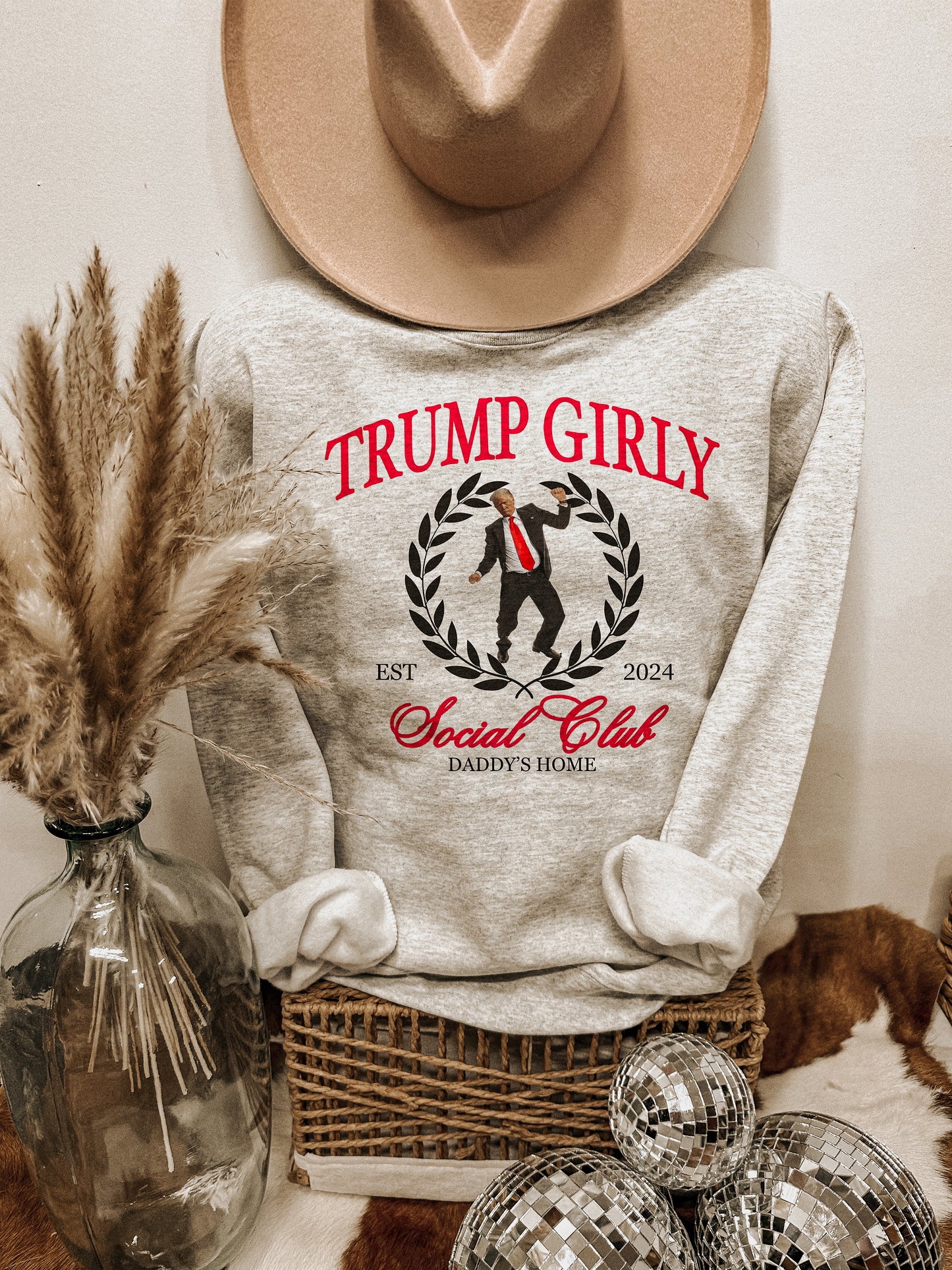 TRUMP GIRLY SOCIAL CLUB