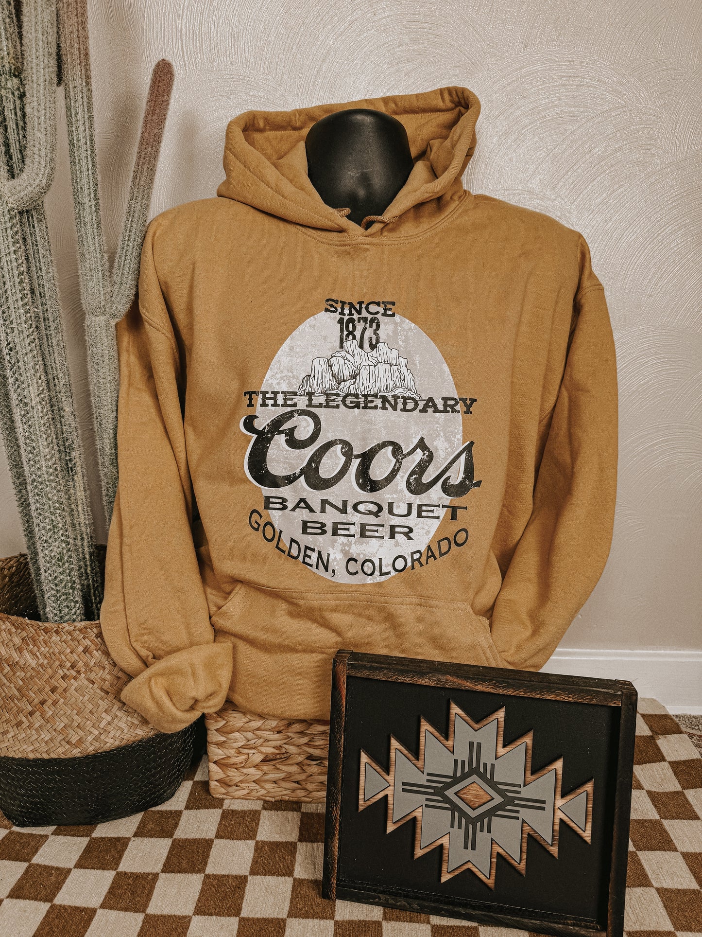 BANQUET BEER HOODIE